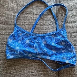 Jolyn fixed back top